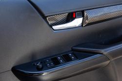 2019 Toyota
                Hilux Rogue