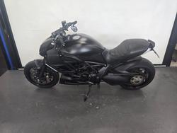 2013 DUCATI DIAVEL Black