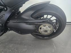 2013 DUCATI DIAVEL Black
