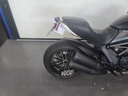 2013 DUCATI DIAVEL Black