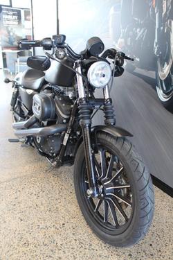 2012 Harley-davidson XL883 IRON 883 BLACK