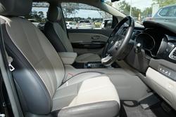 2015 Kia Carnival Platinum