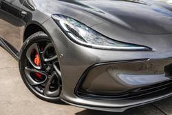 2025 MG IM5 Performance