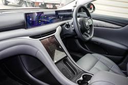 2025 MG IM5 Performance