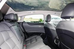 2025 MG IM5 Performance