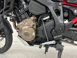 2024 Honda CRF1100A AFRICA TWIN (ABS) Red