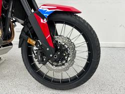 2024 Honda CRF1100A AFRICA TWIN (ABS) Red