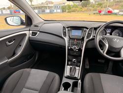 2015 Hyundai
                i30 Active