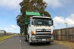 2016 Hino 700 Series Fs 2848 White