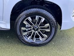 2023 Mitsubishi Pajero Sport GLS