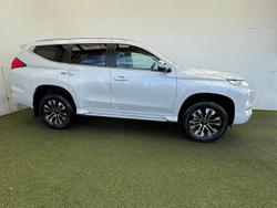 2023 Mitsubishi Pajero Sport GLS