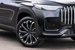 2025 Jaecoo J8 Track