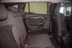 2025 Isuzu MU-X LS-U