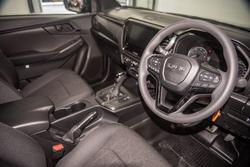 2025 Isuzu D-MAX X-RIDER