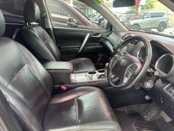 2012 Toyota Kluger KX-S