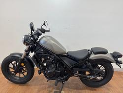 2017 Honda CMX500 SILVER