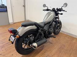 2017 Honda CMX500 SILVER