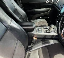 2020 Jeep Grand Cherokee Night Eagle