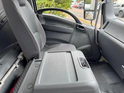 2011 Isuzu Frr 500 WHITE