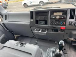 2011 Isuzu Frr 500 WHITE