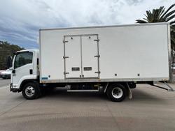 2011 Isuzu Frr 500 WHITE