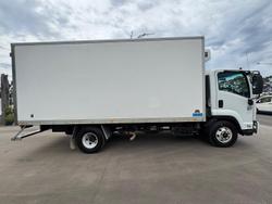 2011 Isuzu Frr 500 WHITE