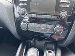 2015 Nissan QASHQAI ST