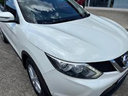 2015 Nissan QASHQAI ST