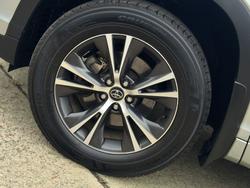 2019 Toyota Kluger GX