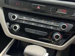2020 Kia
                Carnival S
