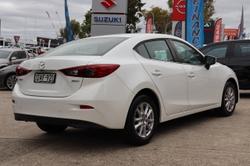 2015 Mazda 3 Maxx