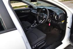 2020 Kia Cerato S BD MY21 Clear White