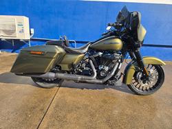 Harley-Davidson FLHRXS Road King Special