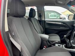2017 Holden Colorado LTZ RG MY17 4X4 Dual Range Absolute Red
