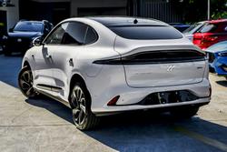 2025 MG IM6 Performance