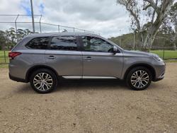 2018 Mitsubishi Outlander ES ADAS