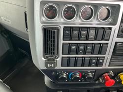 2023 Mack Clxt Superliner 214000Klm 4679 H 110 Rt $218000+Gst MACK CLXT SUPERLINER 685