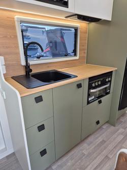 2025 New Age Caravans Manta Ray Mr16e Expedition My25 Full Offroad