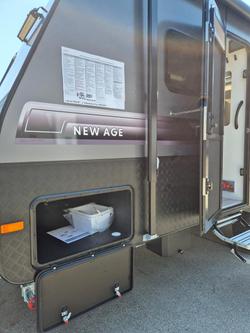 2025 New Age Caravans Manta Ray Mr16e Expedition My25 Full Offroad
