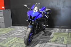 2023 Yamaha YZF-R7LA