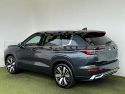 2025 Mitsubishi Outlander Exceed Tourer