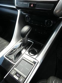 2020 Mitsubishi
Eclipse Cross LS