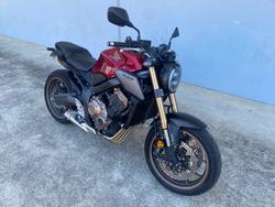 2023 Honda CB650R Red