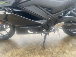 2024 Yamaha YZF-R3 Black