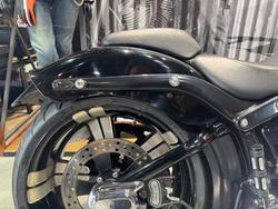 2016 Harley-davidson FXSB SOFTAIL BREAKOUT Black