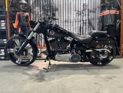 2016 Harley-davidson FXSB SOFTAIL BREAKOUT Black