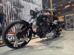 2016 Harley-davidson FXSB SOFTAIL BREAKOUT Black