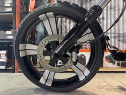 2016 Harley-davidson FXSB SOFTAIL BREAKOUT Black