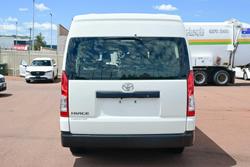 2022 Toyota
Hiace Commuter