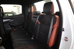 2025 Mazda BT-50 SP